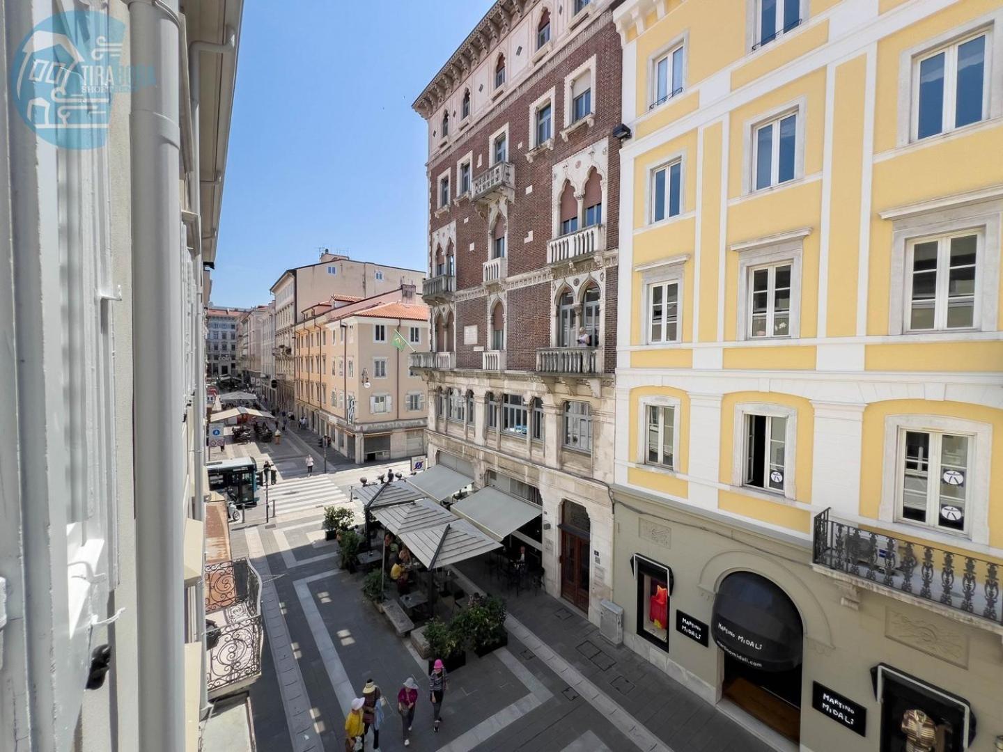 San Nicolo 14 Tirabora Short Rent Lägenhet Trieste Exteriör bild