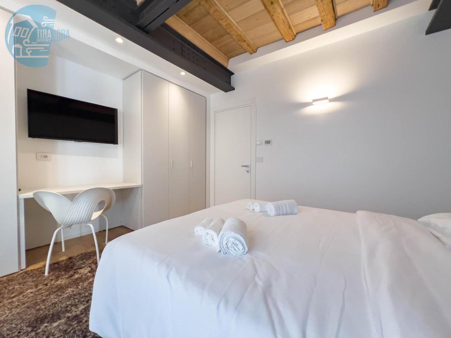 San Nicolo 14 Tirabora Short Rent Lägenhet Trieste Exteriör bild